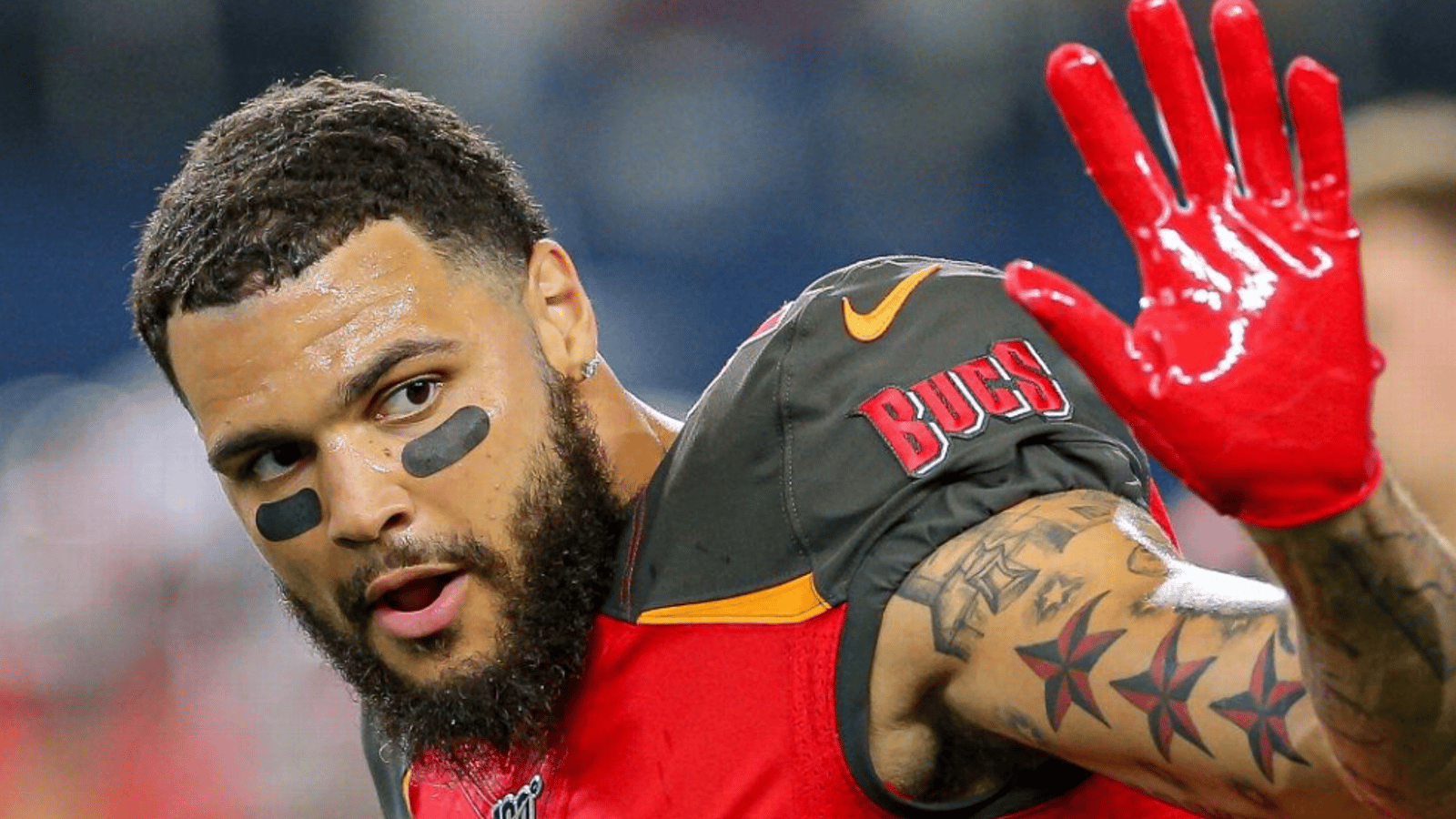 Bucs' Mike Evans insults Cowboys defense 
