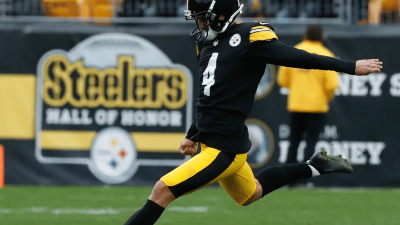 Steelers have brought back an old friend 