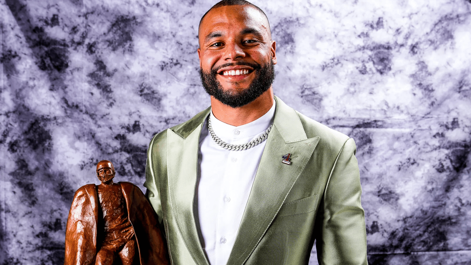 Dak Prescott wins 2022 Walter Payton Man of the Year 