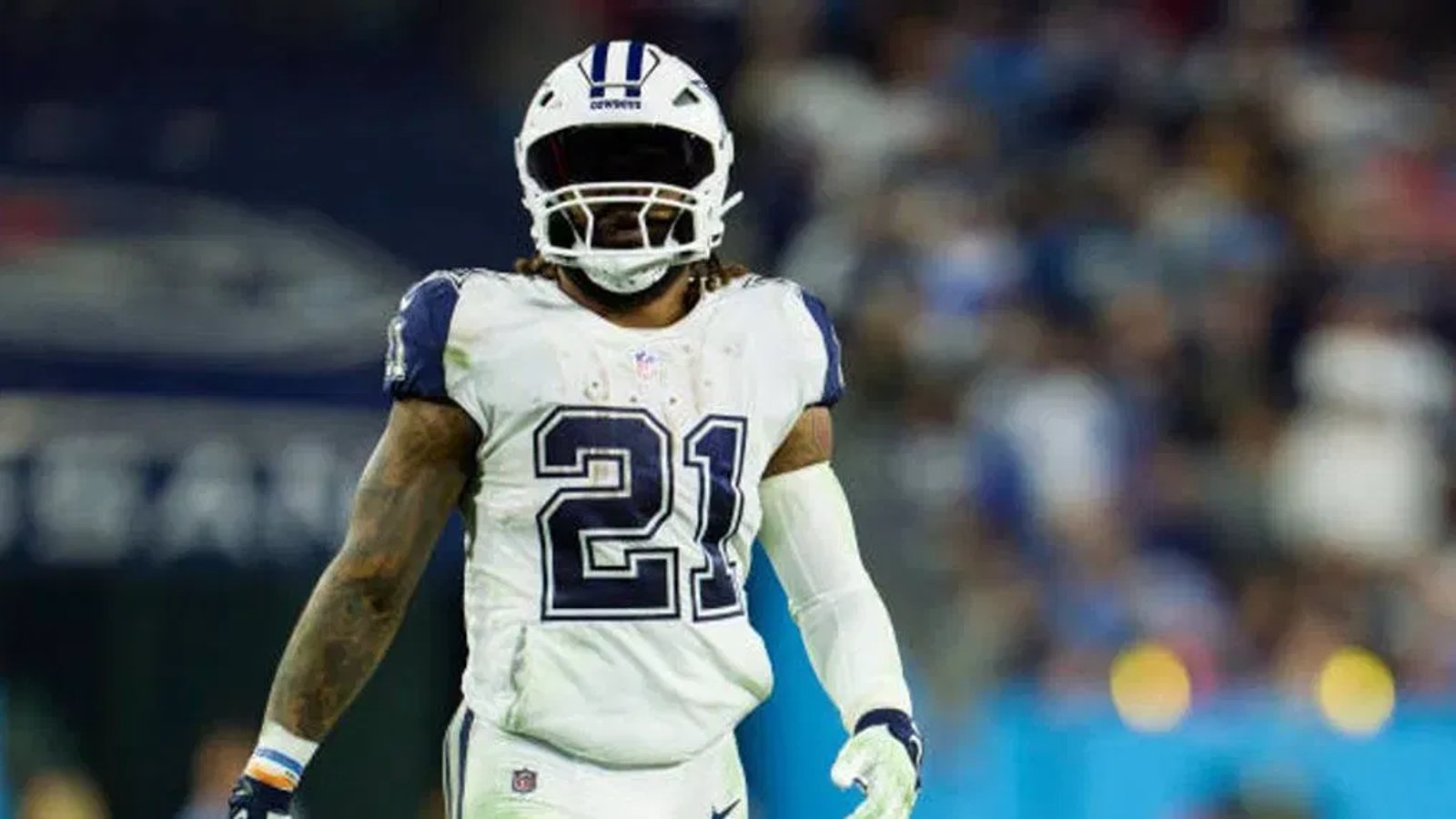 Report: Ezekiel Elliott to return to Cowboys!