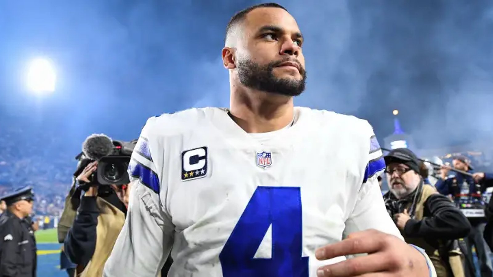 Mock trade sends Dak Prescott to AFC! 
