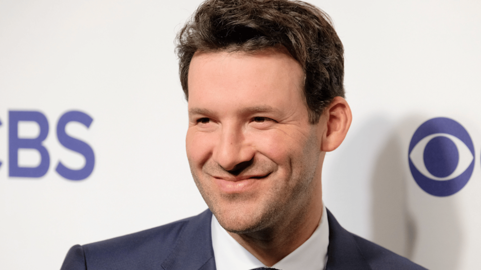 Tony Romo trending for all the wrong reasons 