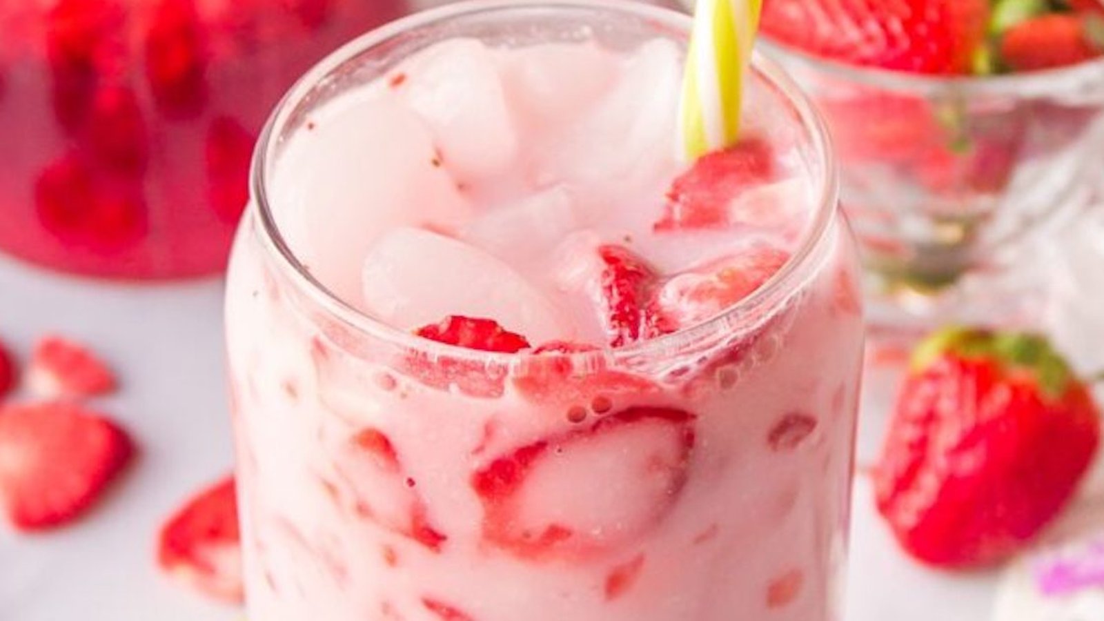 Recette de  Pink Drink maison, meilleur que chez Starbucks!