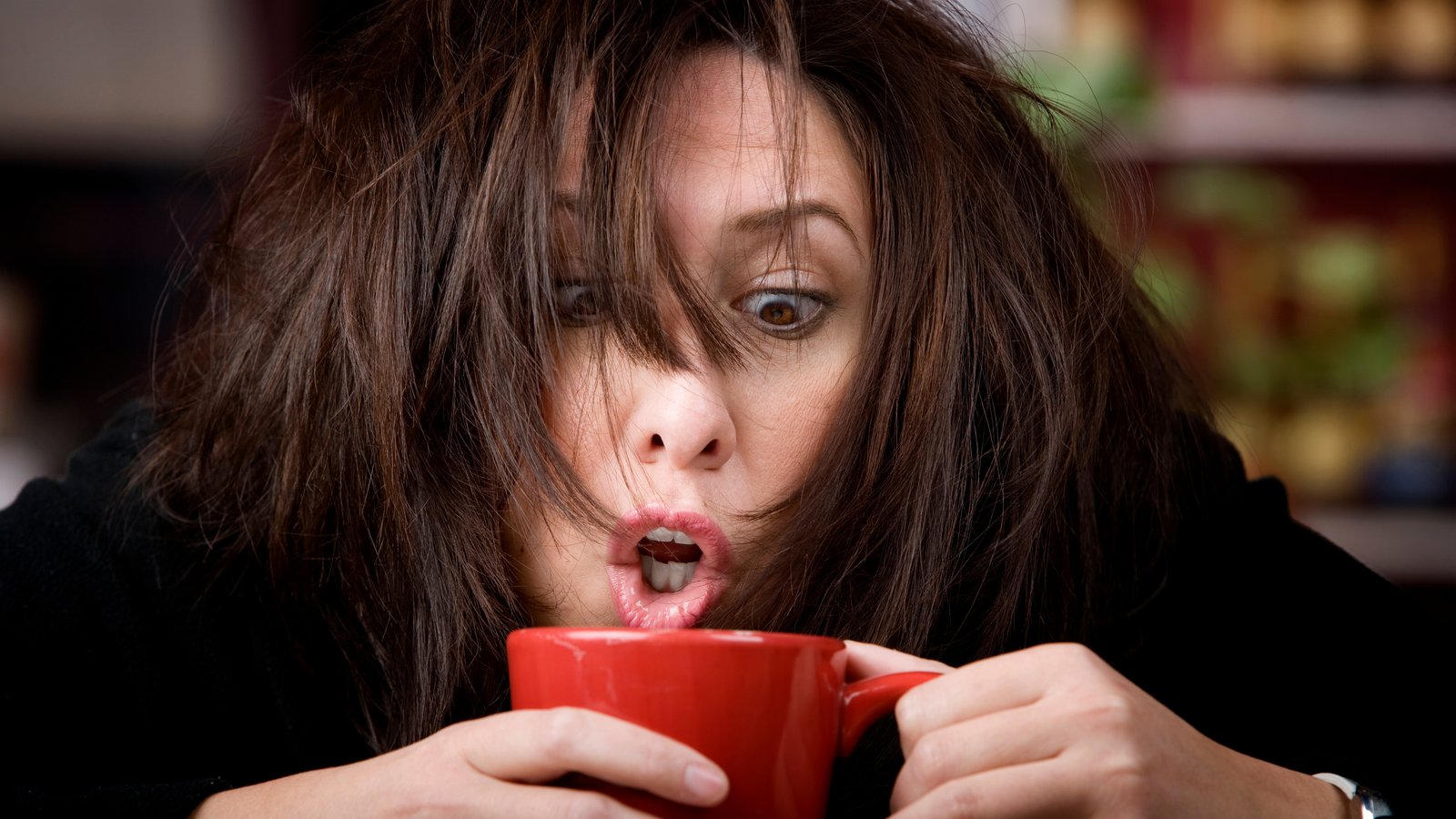 5 signes à surveiller si vous croyez être accro à la caféine.