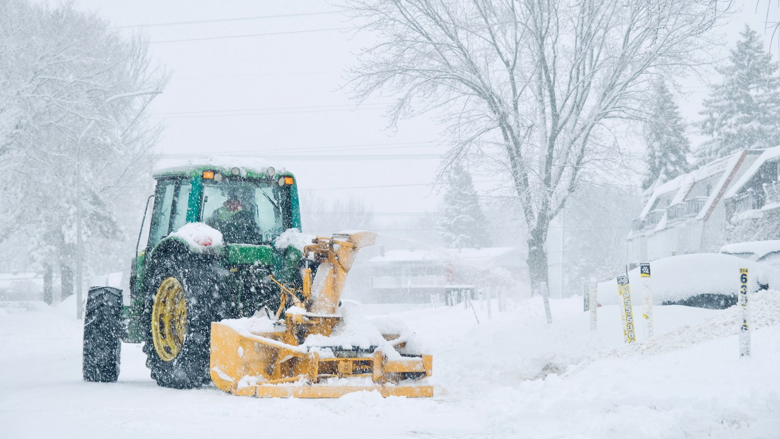 Un secteur du Québec n'en a pas fini avec la neige cette semaine et elle pourrait bien rester au sol.