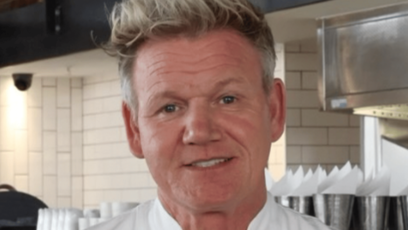 Gordon Ramsay devient papa pour la sixième fois et publie de superbes photos de sa femme et son fils