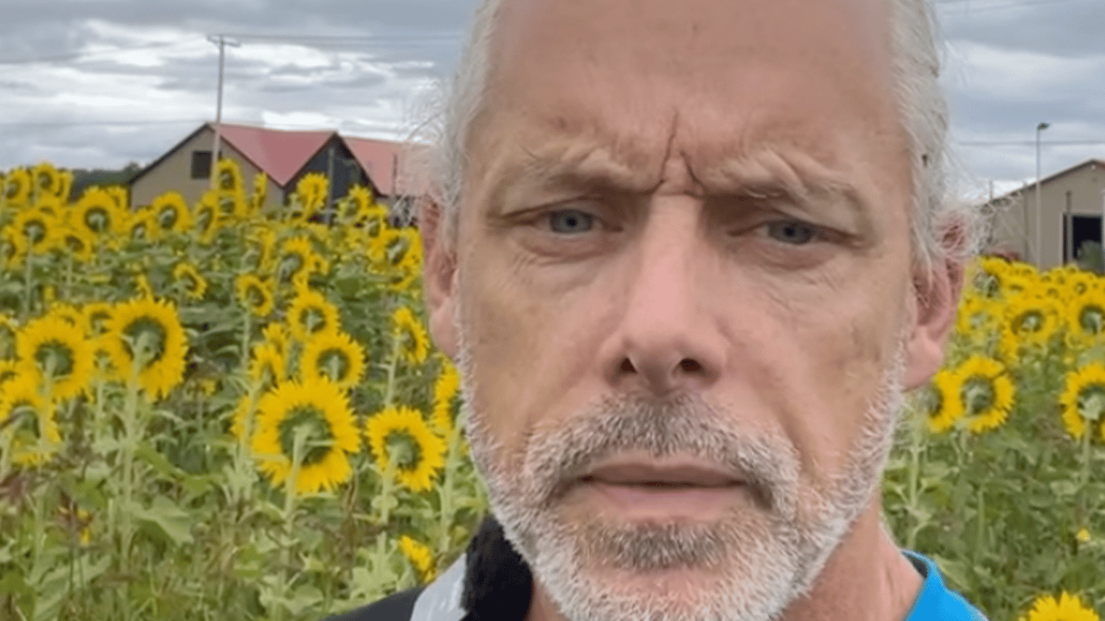 François Lambert met en garde les Québécois contre une arnaque utilisant son image
