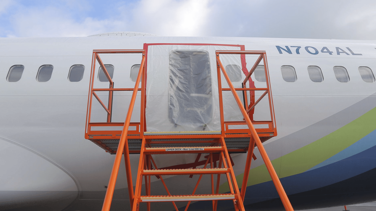 L'immobilisation au sol du 737 Max 9 de Boeing pourrait causer des ennuis chez les voyageurs canadiens.