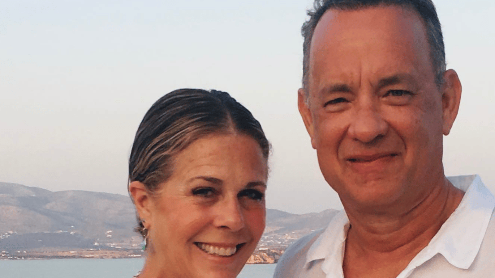 Tom Hanks réplique aux trolls qui s'attaquent à l'apparence physique de sa femme.