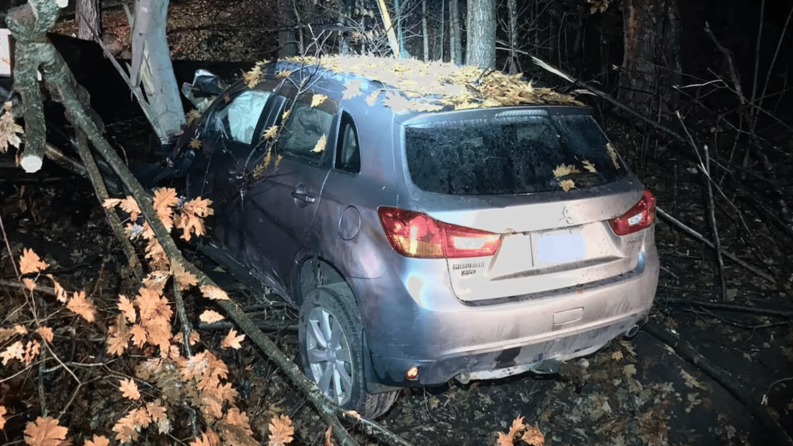 Un conducteur en état d'ébriété se retrouve en très mauvaise situation suite à un accident.