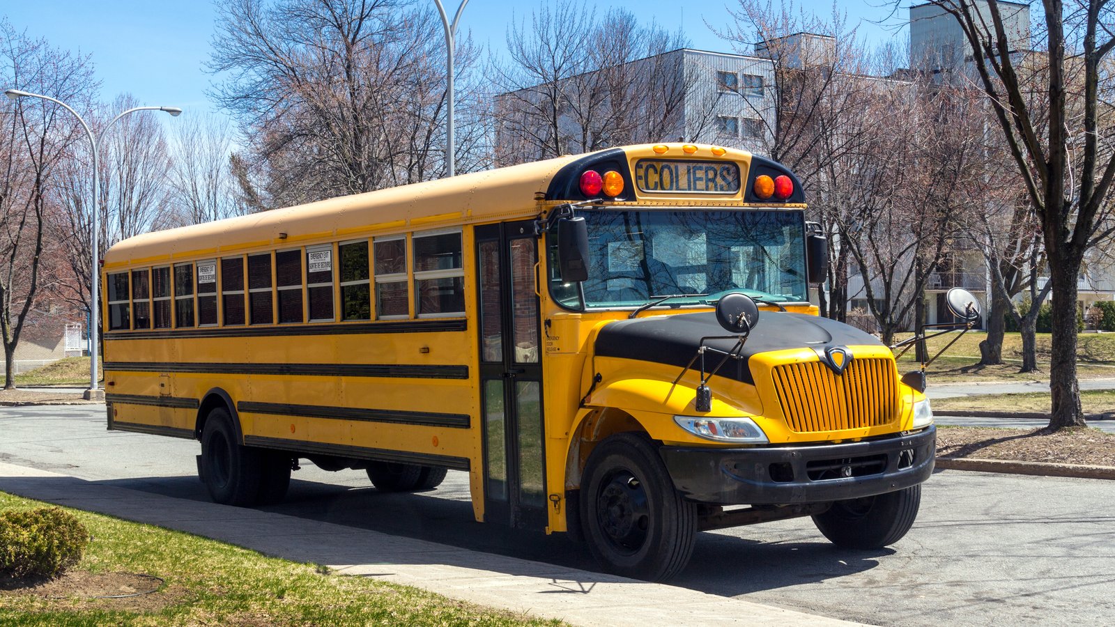 Des chauffeurs d'autobus scolaires en grève dès aujourd'hui 