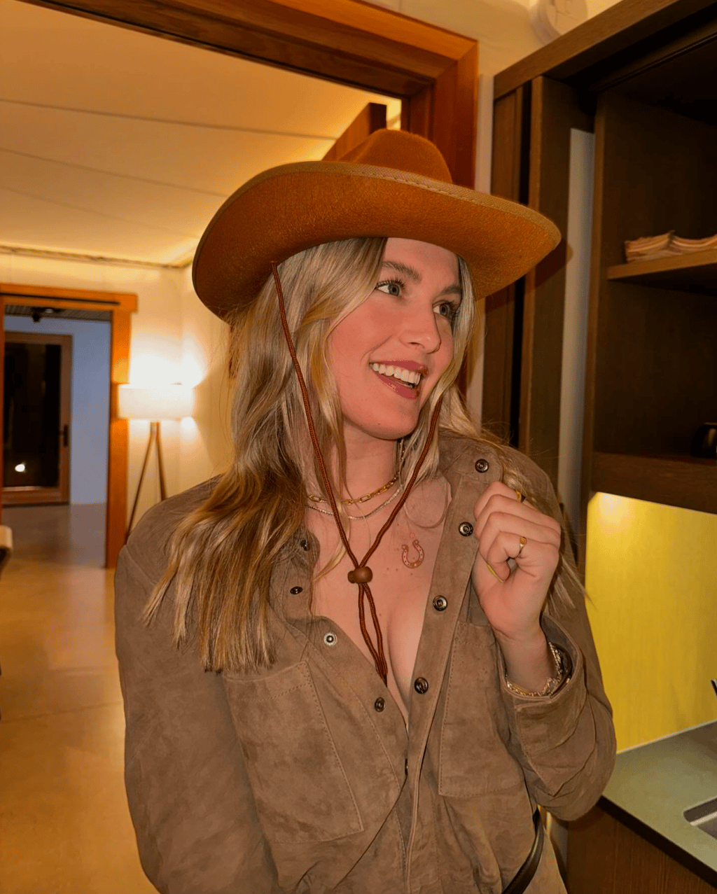 Eugenie Bouchard enflamme la toile dans un petit ensemble de cowgirl
