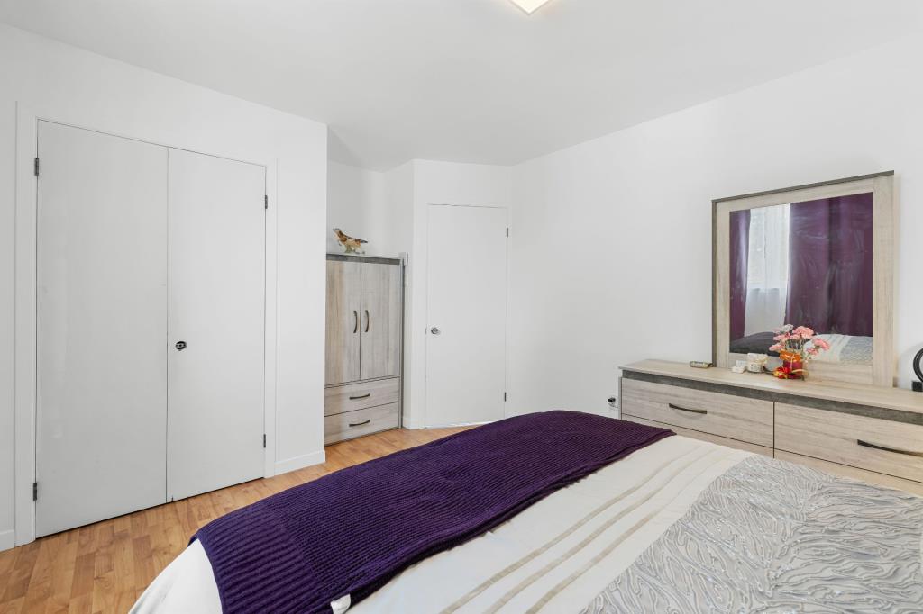 Hyper spacieuse! Résidence de 4 chambres à 314 900 $