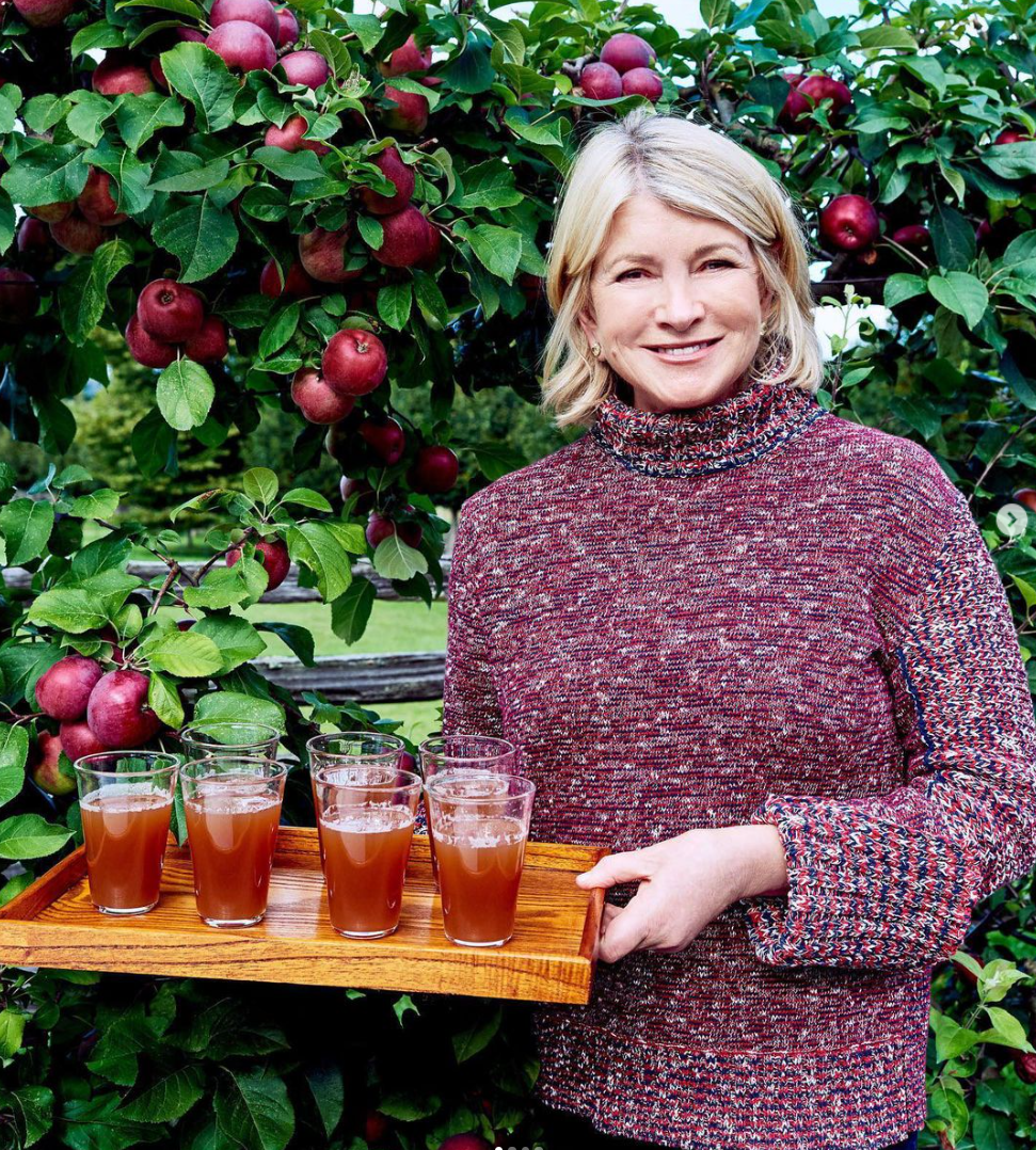 À 82 ans, Martha Stewart dévoile son secret pour une peau si jeune