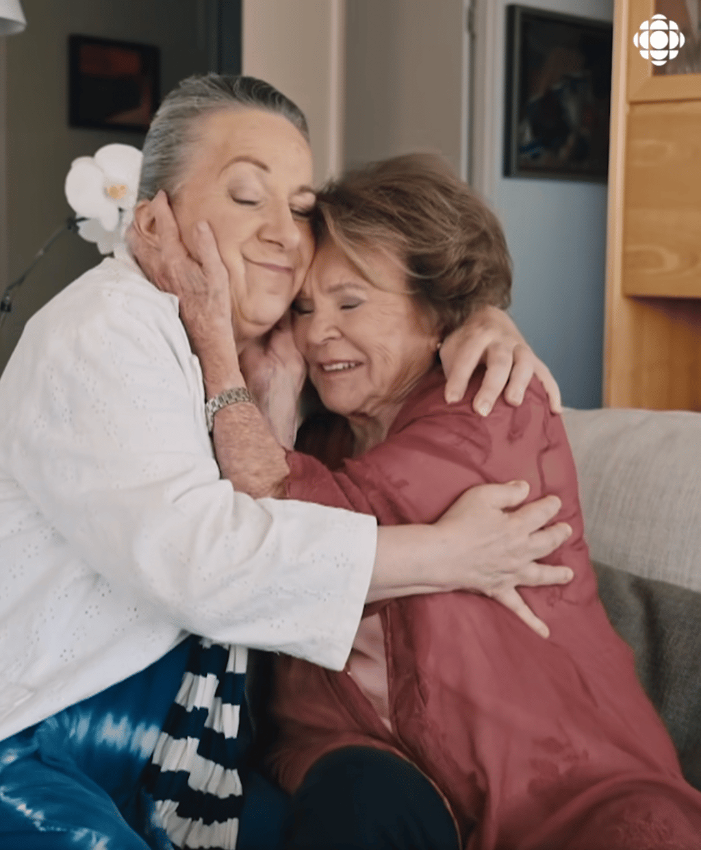 Janette Bertrand nous offre un moment de tendresse avec son conjoint dans son nouveau documentaire