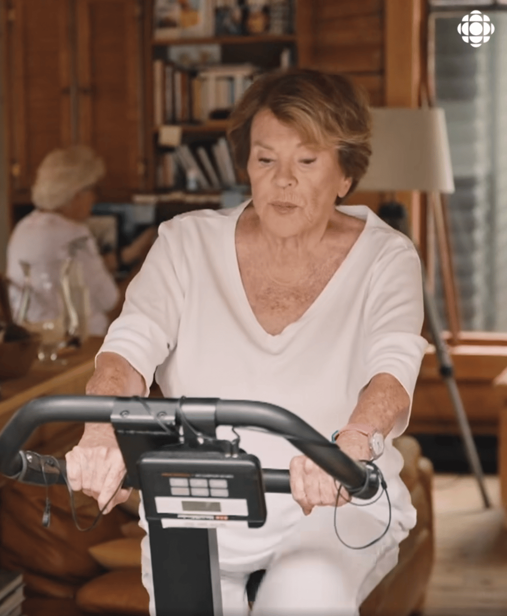 Janette Bertrand nous offre un moment de tendresse avec son conjoint dans son nouveau documentaire