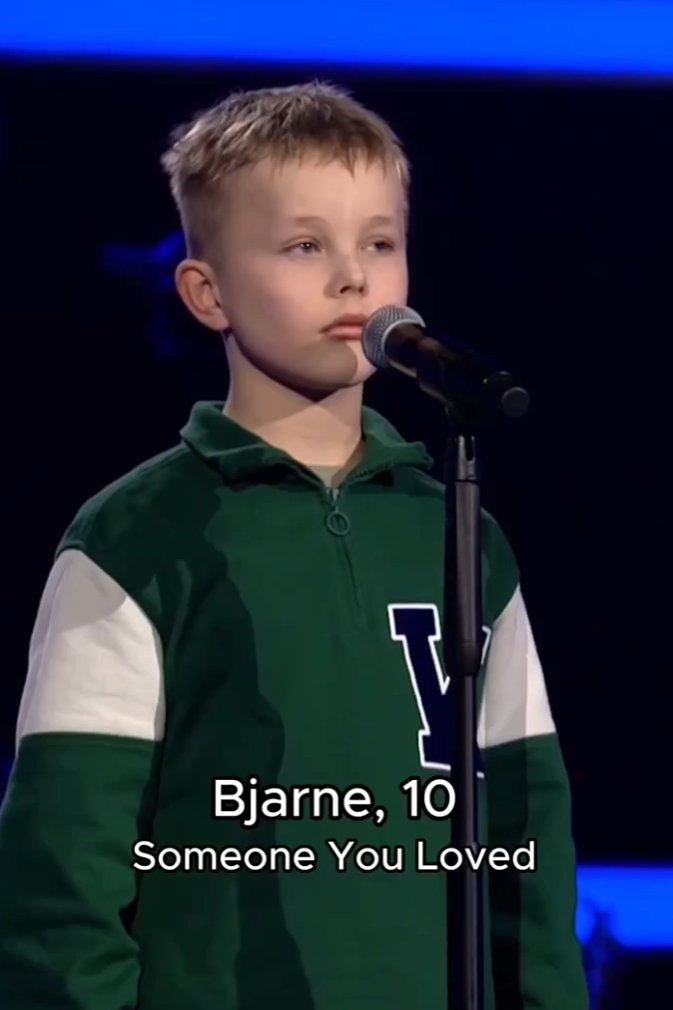 Un enfant de 10 ans livre une prestation à couper le souffle et enflamme le plateau de The Voice Kids