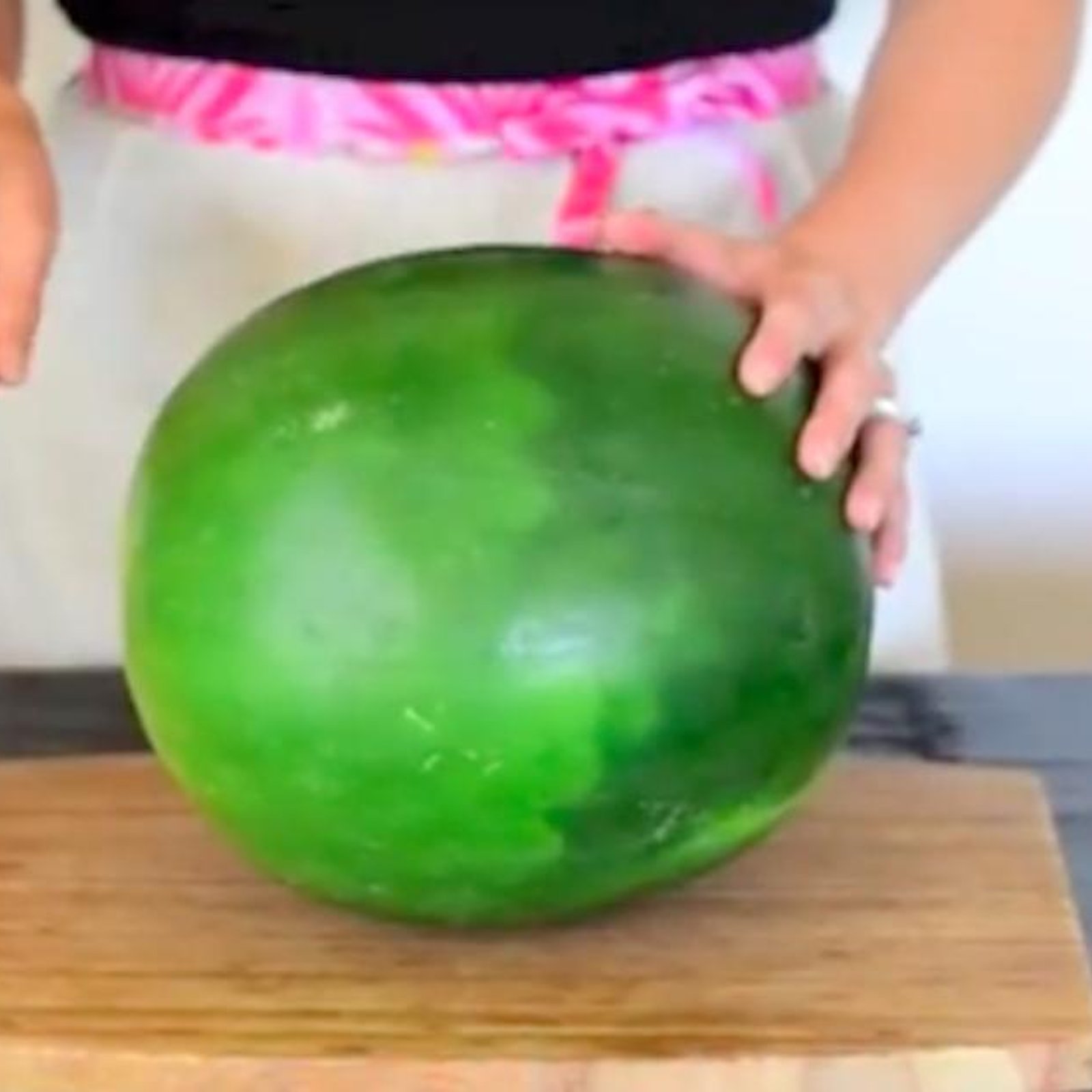 Apprenez à découper un melon d'eau d'une manière efficace
