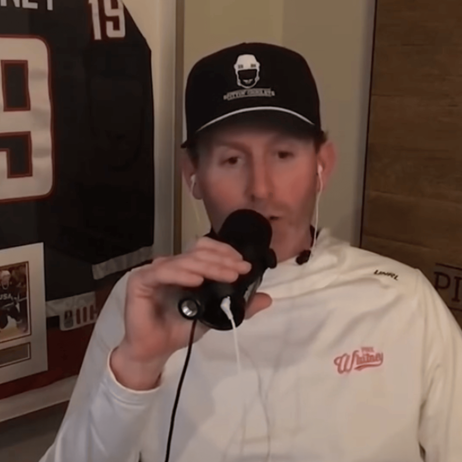 nick-foligno-goes-viral-for-hilarious-hot-mic-moment-hockeyfeed