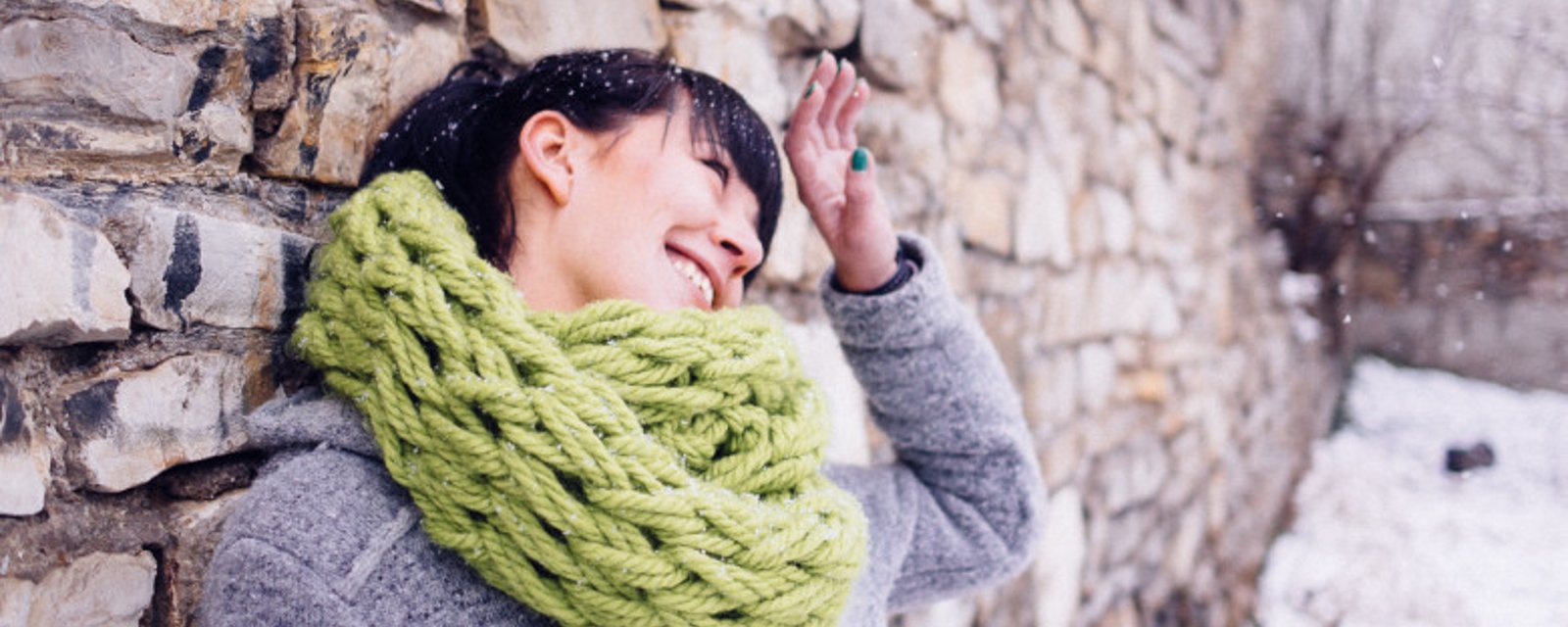 Voici comment tricoter un magnifique foulard en seulement 30 minutes