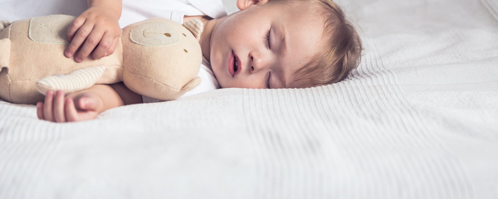 6 trucs pour endormir votre bambin rapidement et sans problème!