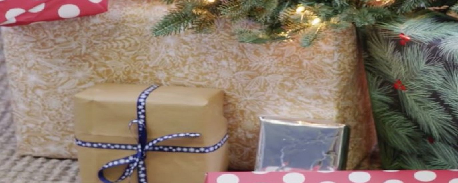 7 matériaux que vous pouvez récupérer pour emballer vos cadeaux de façon plus écologique