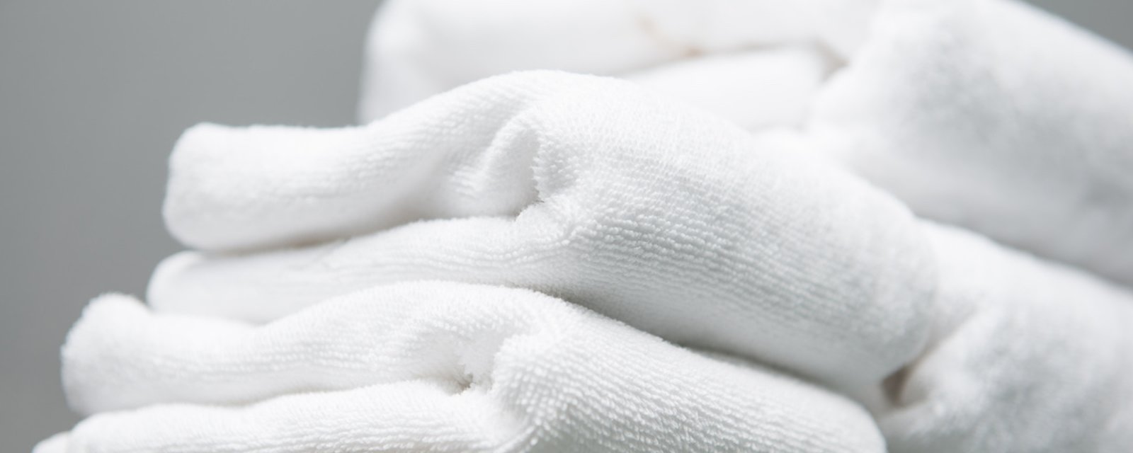Comment garder vos serviettes de bain douces, moelleuses et parfumées