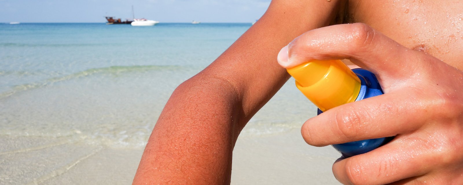 Selon une récente recherche, la crème solaire se retrouve dans notre sang un jour après son application!