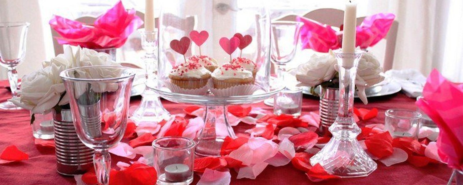 Pour votre souper de la St-Valentin, décorez votre table comme une PRO! 10 idées à essayer!!