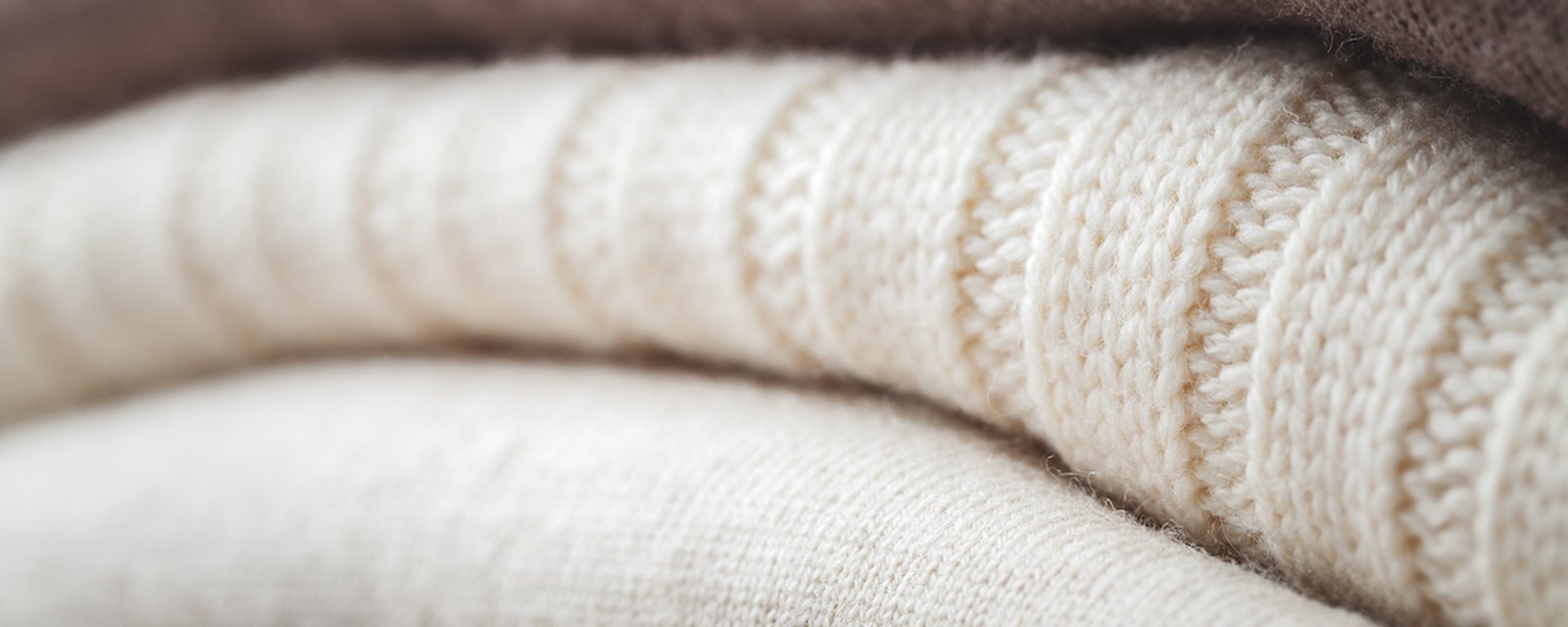 Découvrez la bonne manière de laver et entretenir vos beaux chandails de laine