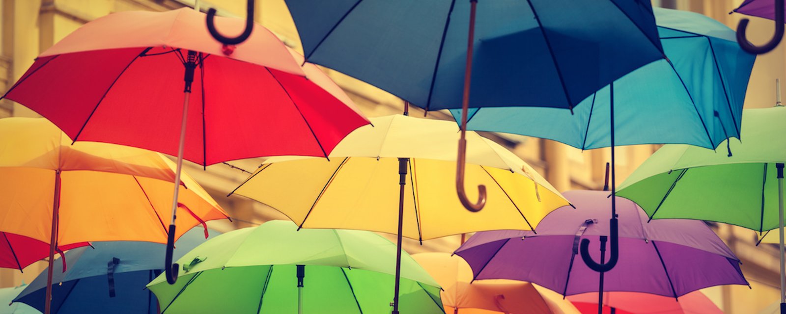 10 façons de récupérer vos vieux parapluies