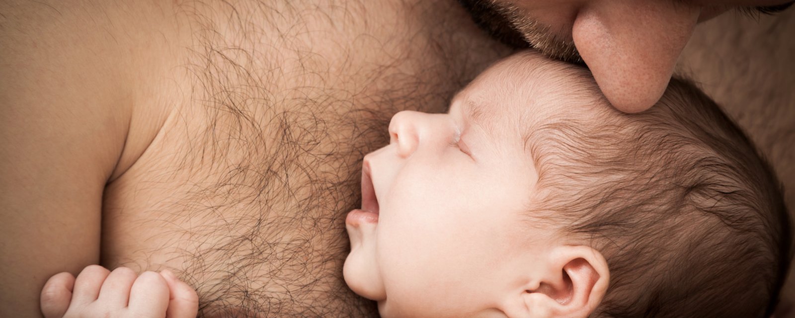 Selon la science l'accouchement peut changer aussi le corps et le cerveau du nouveau papa!