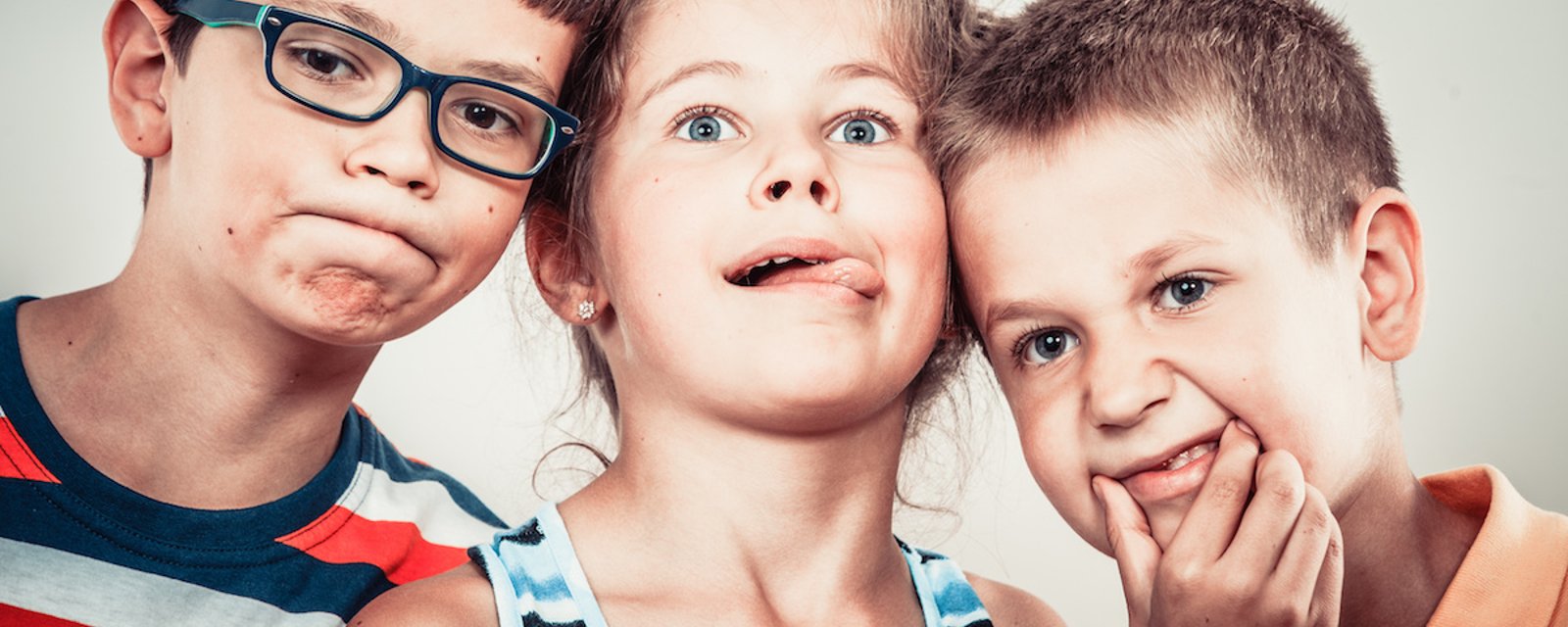 Voici la signification de 8 comportements étranges que peuvent avoir vos enfants