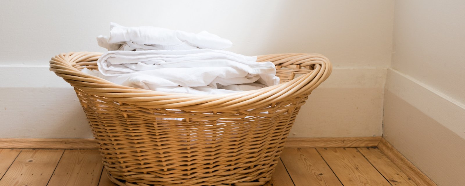 Une experte en blanchisserie recommande de laver nos draps une fois par semaine minimum