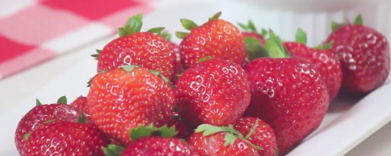 L'astuce facile pour garder les fraises fraîches au frigo pendant des semaines