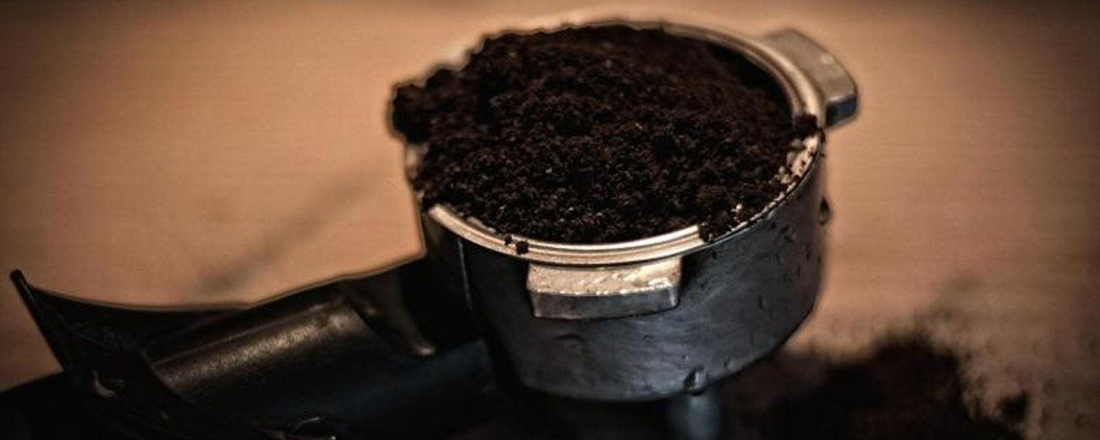 6 façons astucieuses de réutiliser le café! 