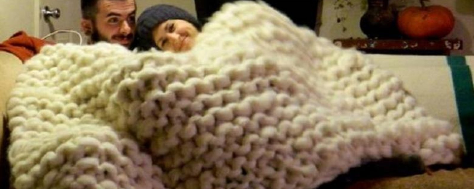 Comment tricoter une gigantesque doudou, avec les bras! 