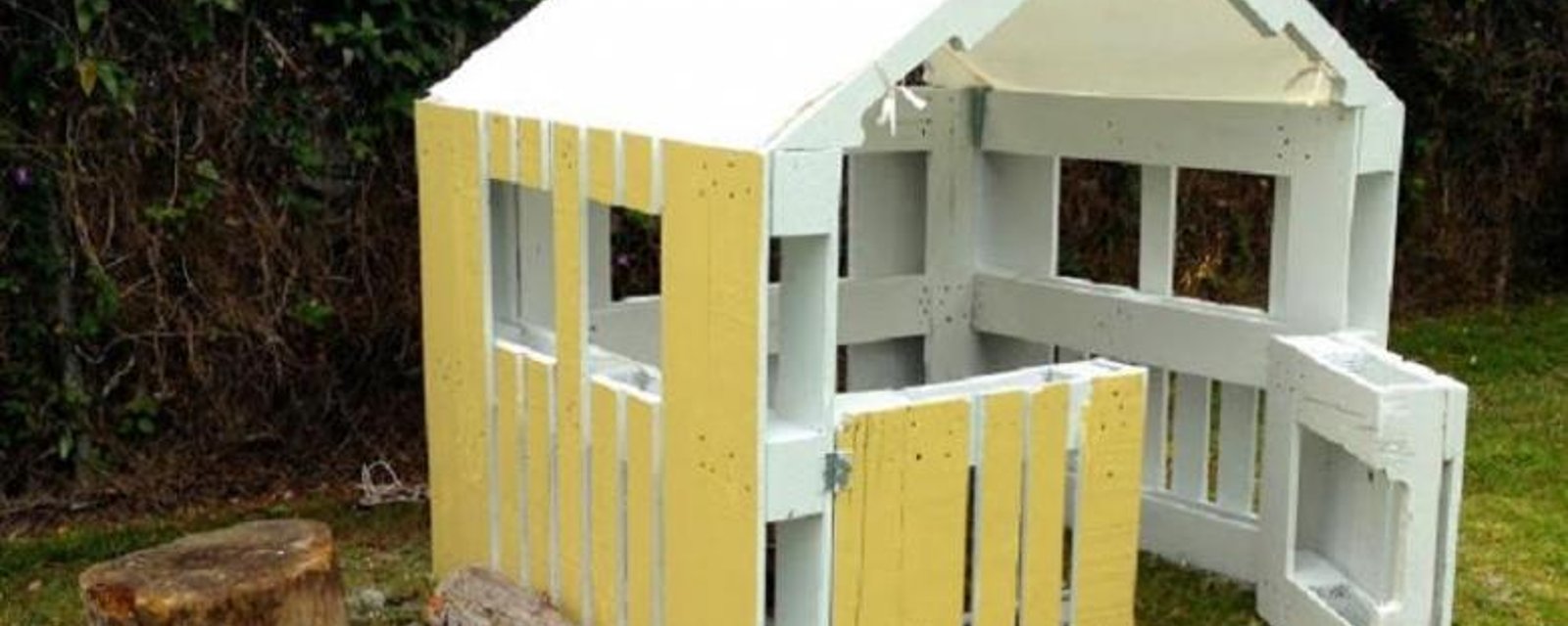 Construire une maison pour enfant, à partir de palettes de bois!