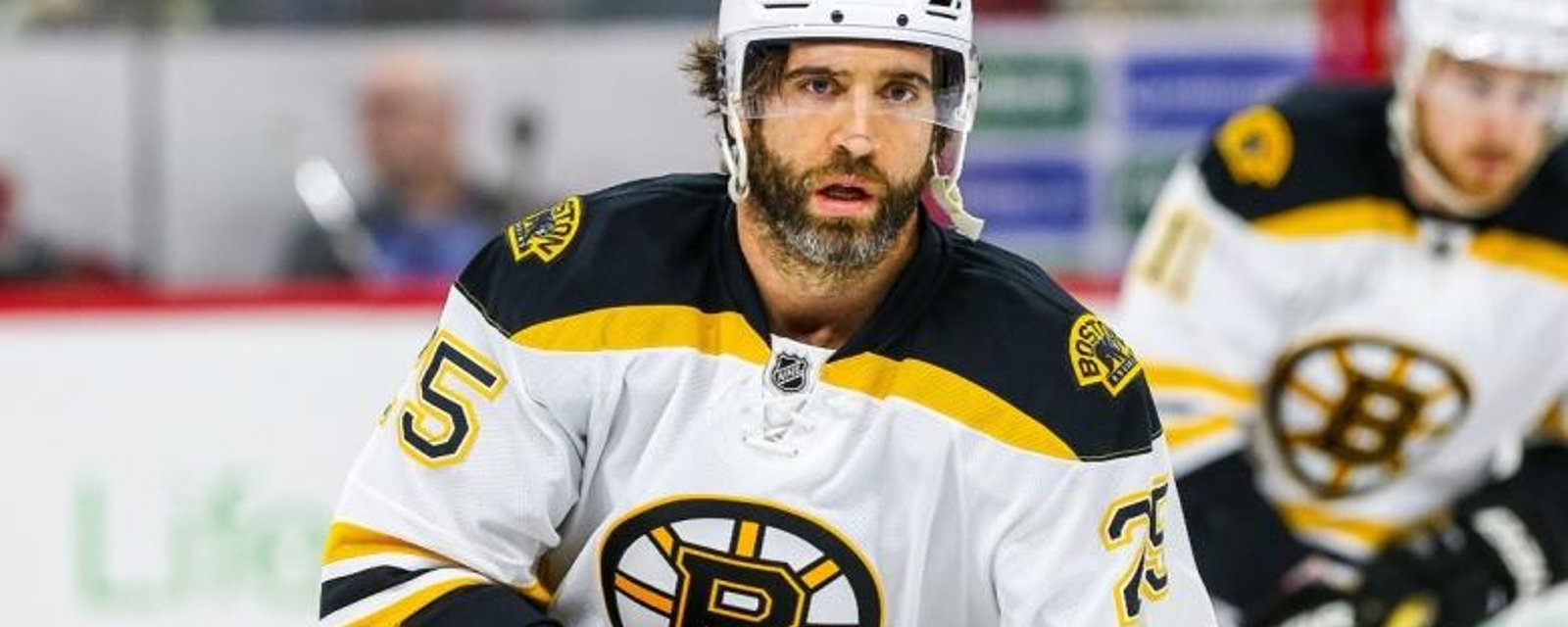 Max Talbot signs new contract officially done with the Bruins.