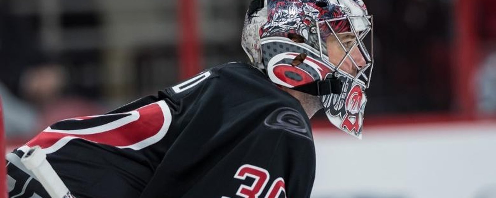 Report: Cam Ward has signed a new contract with the Hurricanes.