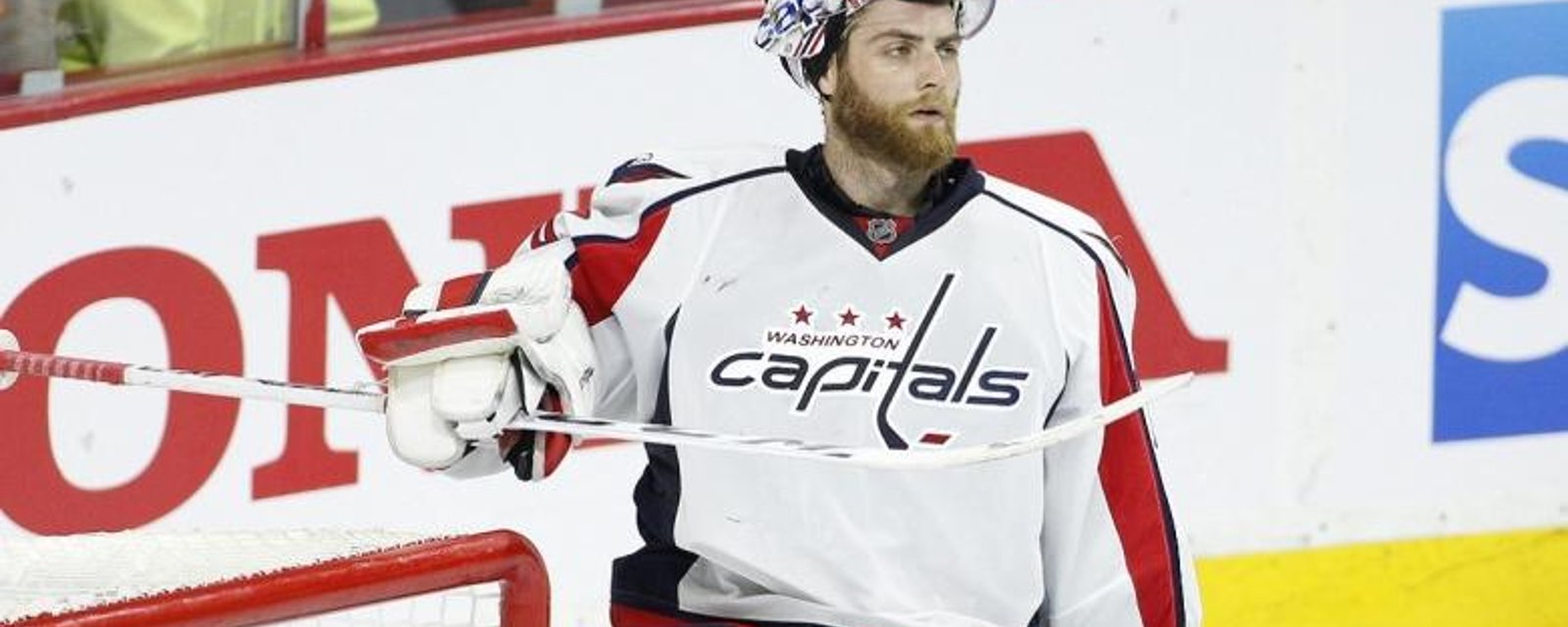 Breaking: Signs of trouble regarding the injury to star goaltender Braden Holtby?