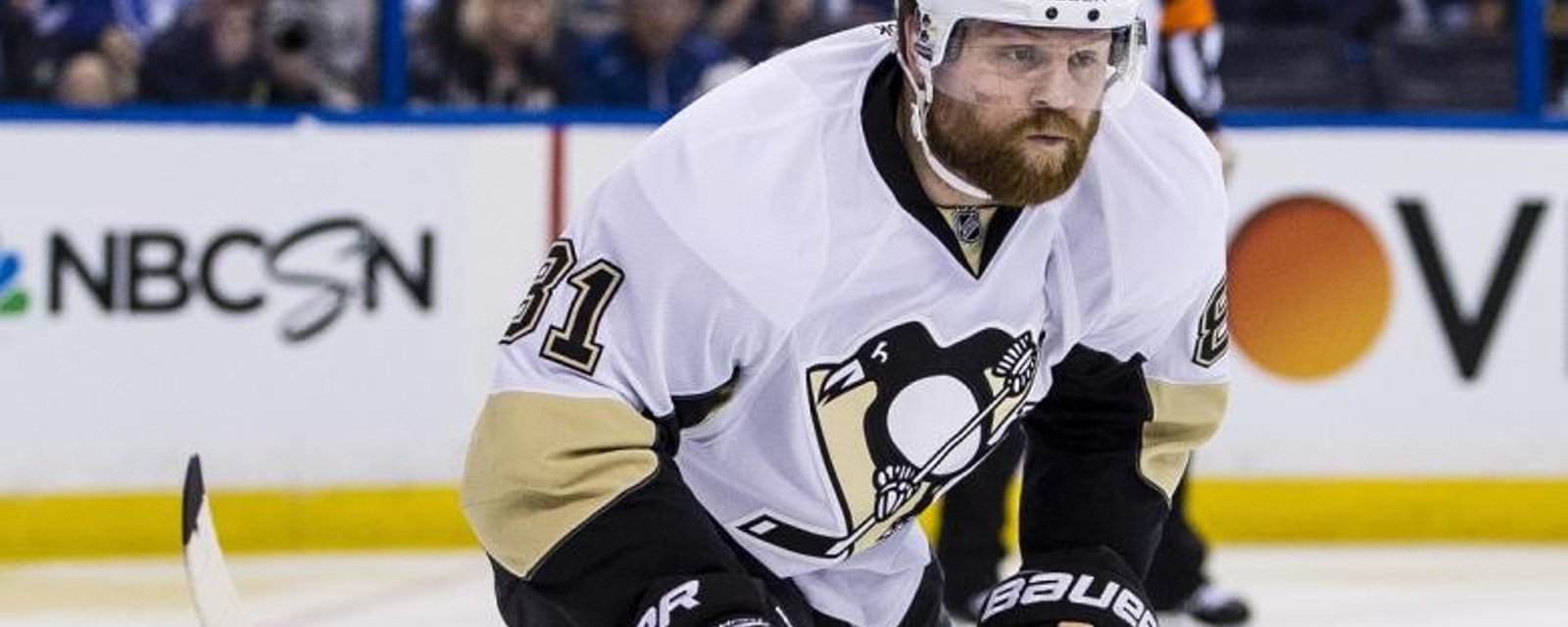 Only two NHL players appear at Phil Kessel's Stanley Cup celebration.
