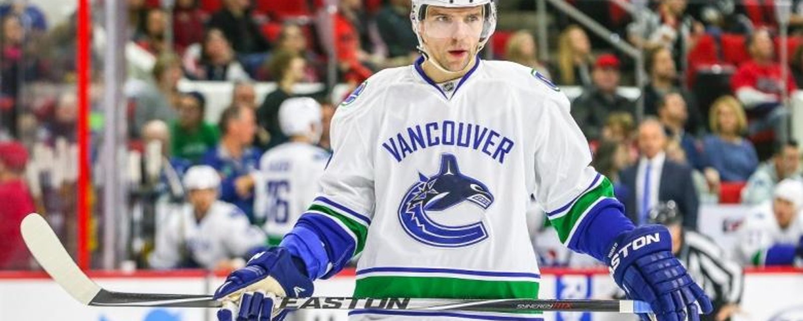 Breaking: Radim Vrbata has agreed to terms on a new deal.