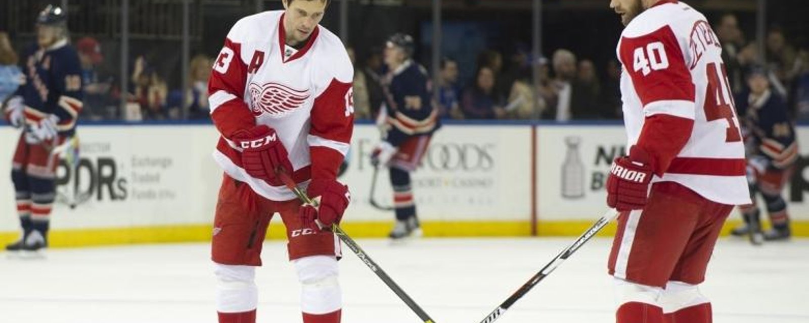 Report: Red Wings to reunite veteran forwards for the playoffs.