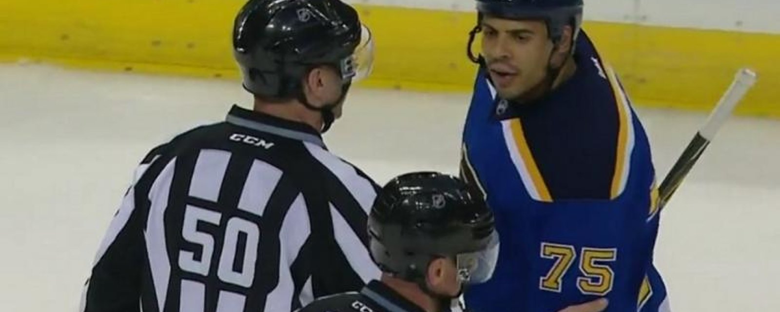 Reaves ejected after big hit leads to extremely questionable call.