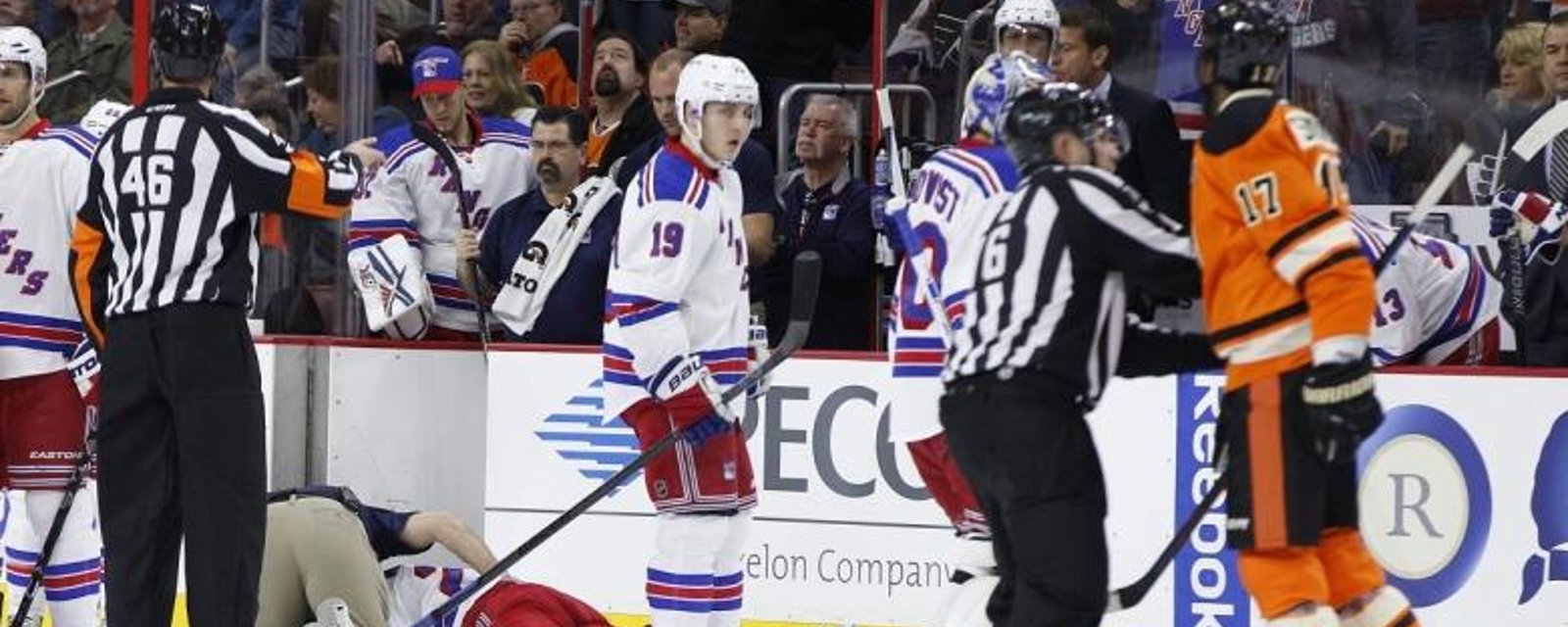 Rangers don't even attempt to hide their threat to Wayne Simmonds.