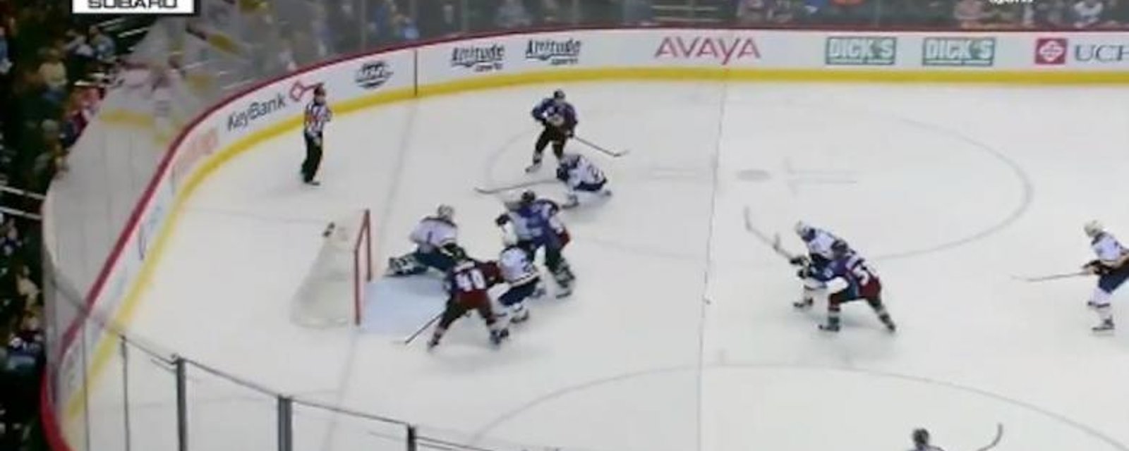 Video: Avalanche dazzling last minute goal after pretty passing play.