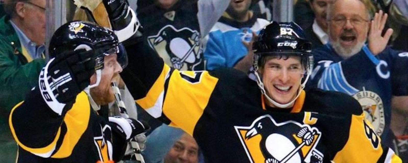 Video: Sidney Crosby scores with a perfect shot from difficult angle.