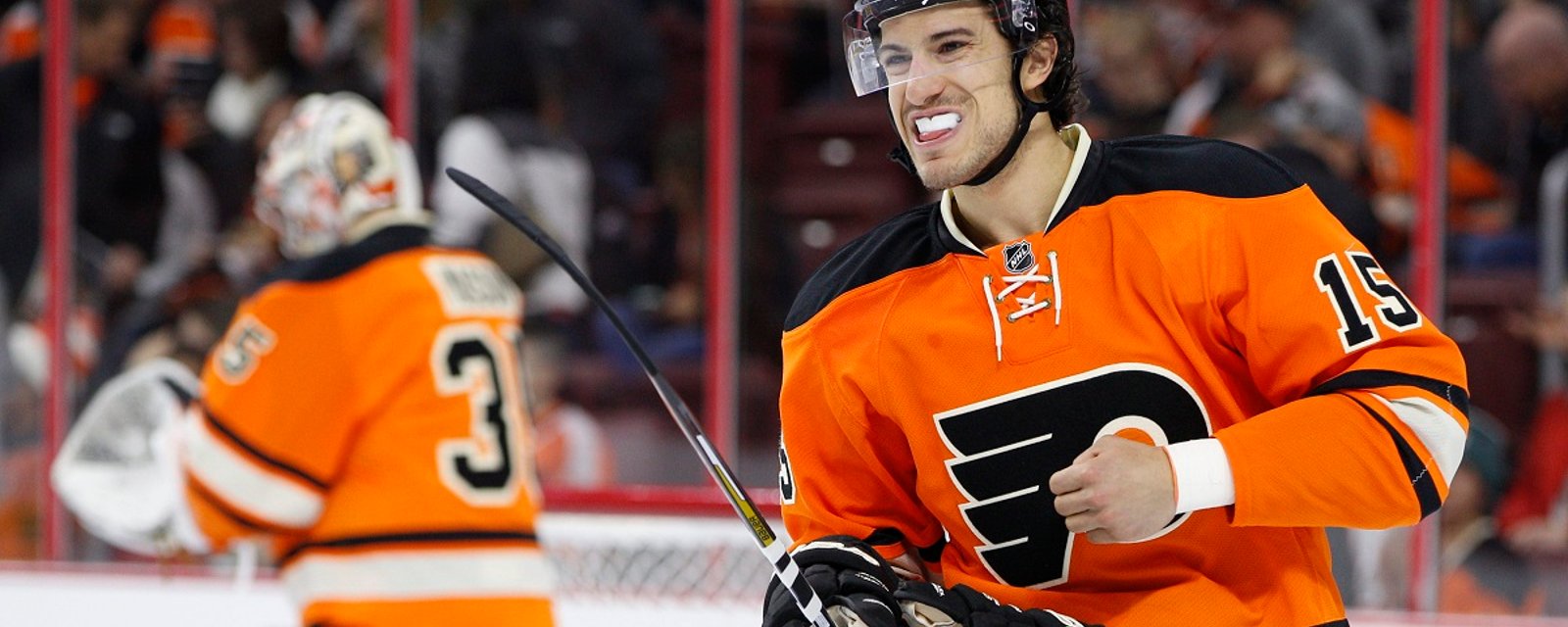 Report: Flyers lose one of their top defensemen for over a month.