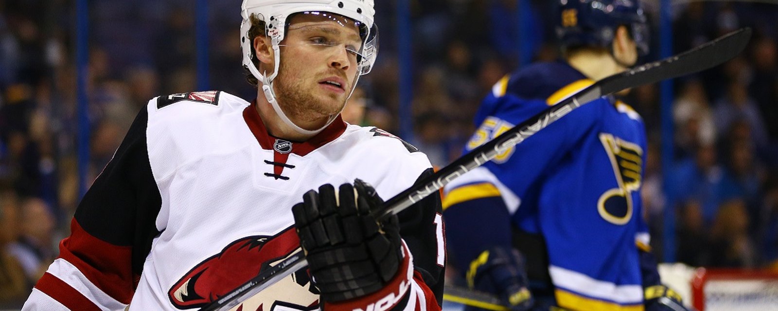 Report: Max Domi to miss significant time after injuring his hand in a fight.
